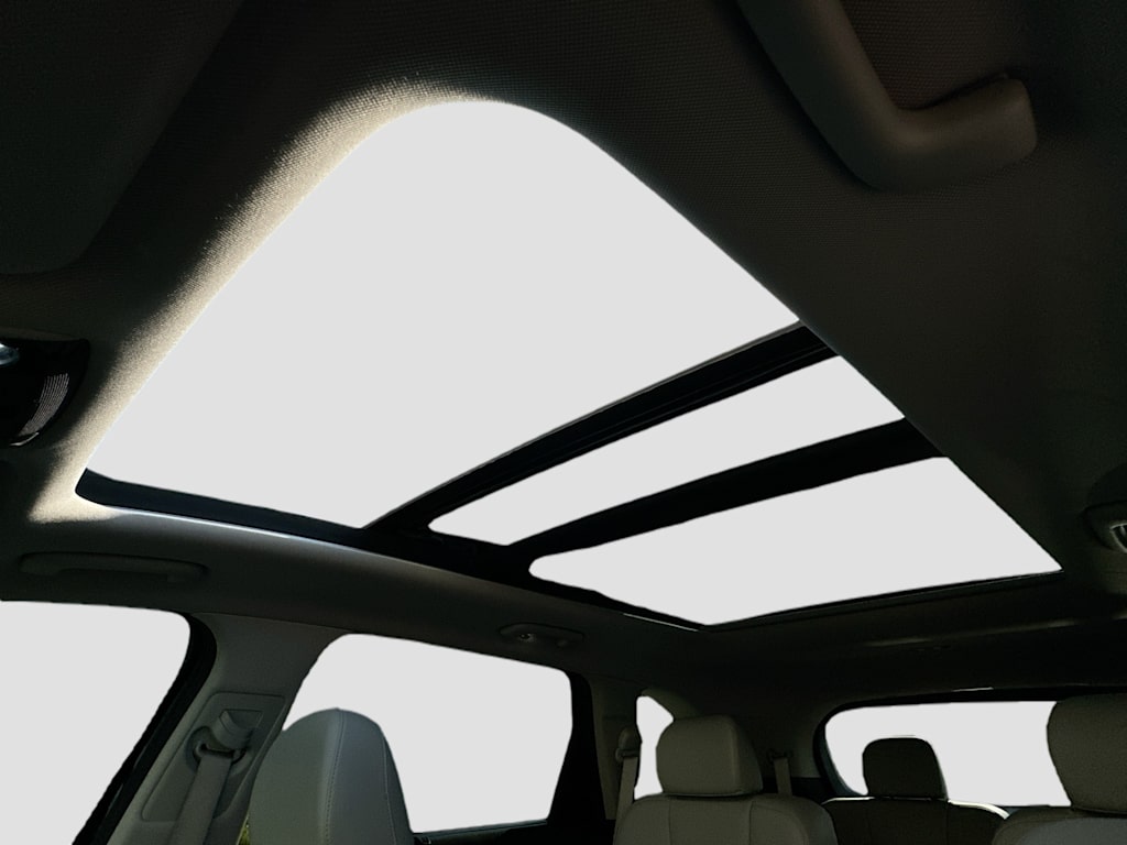 Thumbnail: 2023 Kia Sorento - 30