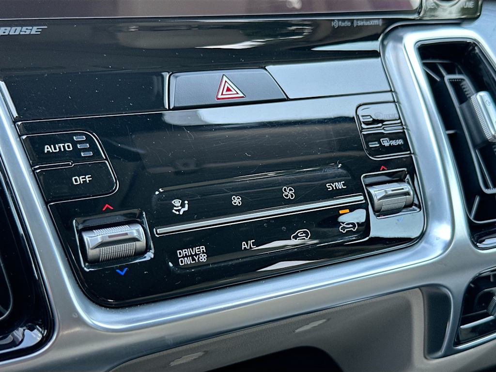 Thumbnail: 2023 Kia Sorento - 27