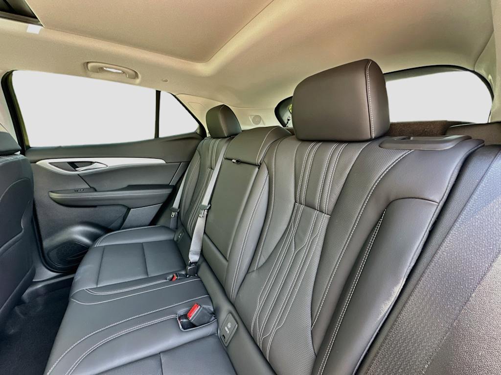 Thumbnail: 2025 Buick Envision - 13