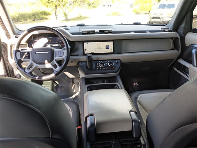 Thumbnail: 2021 Land Rover Defender - 7