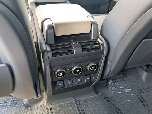 Thumbnail: 2021 Land Rover Defender - 31