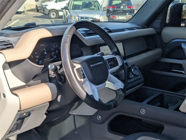 Thumbnail: 2021 Land Rover Defender - 2