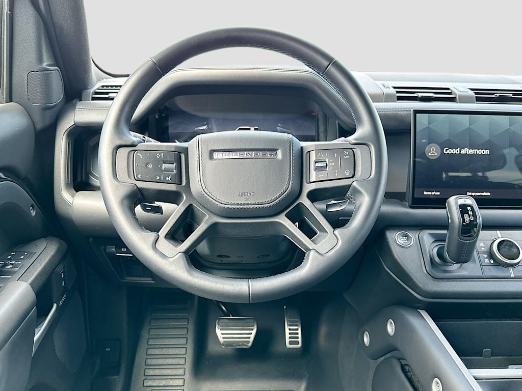 Thumbnail: 2025 Land Rover Defender - 8