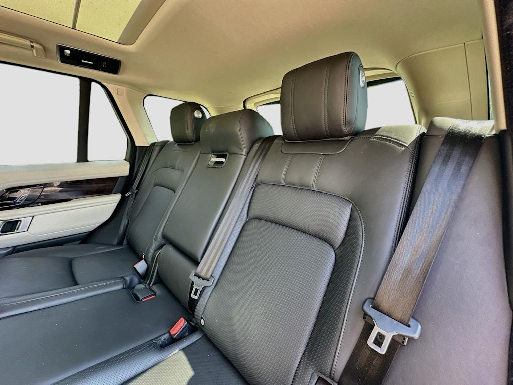 Thumbnail: 2021 Land Rover Range Rover - 12