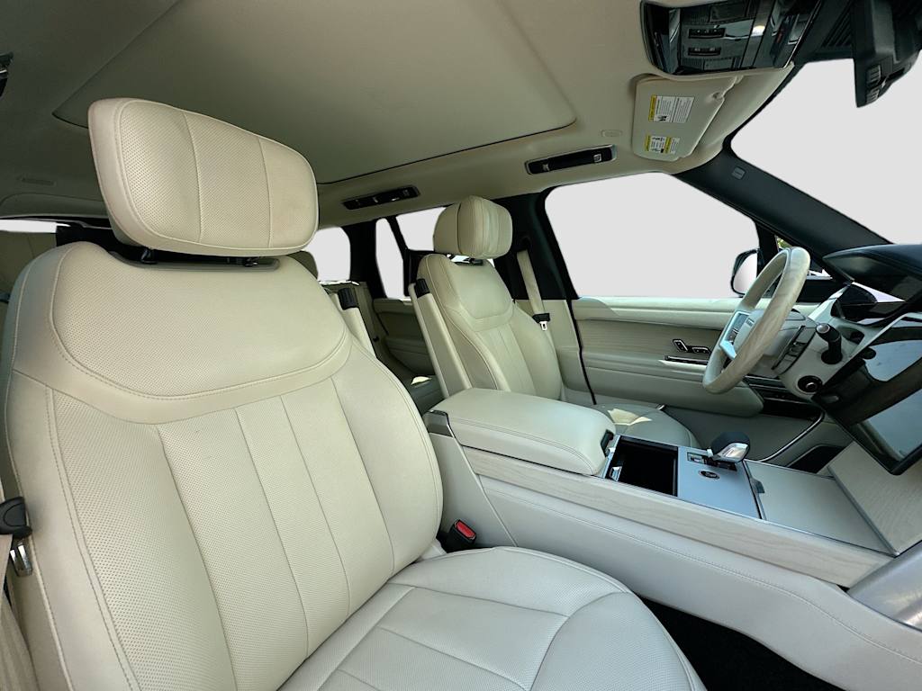 Thumbnail: 2024 Land Rover Range Rover - 33