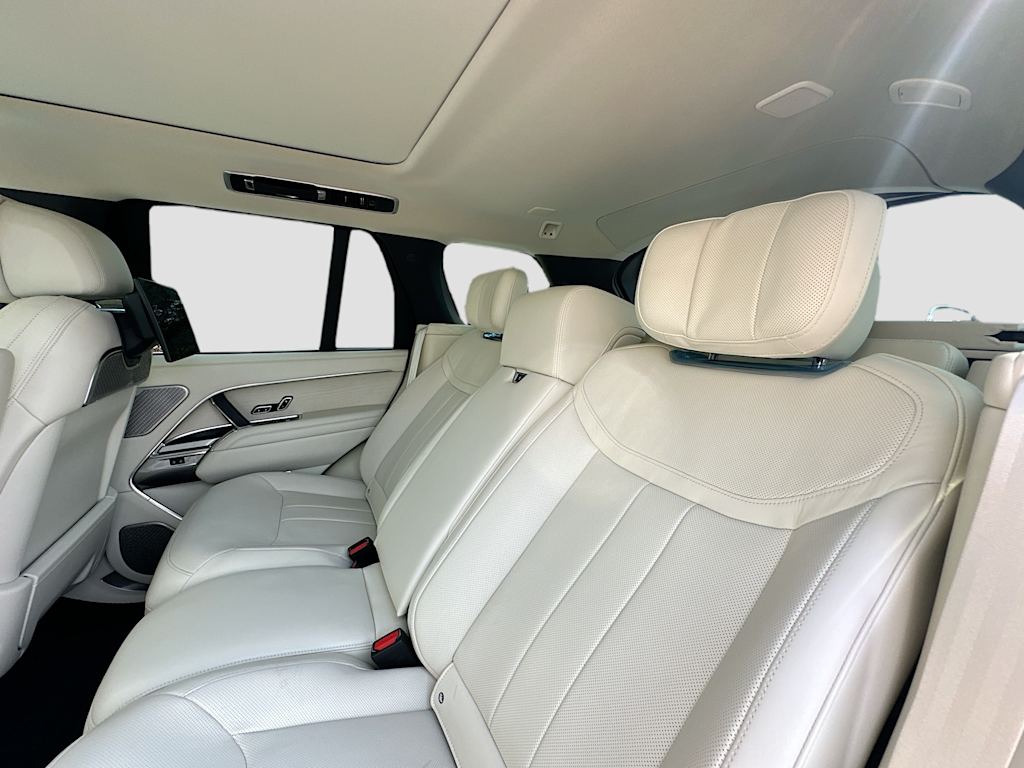 Thumbnail: 2024 Land Rover Range Rover - 12