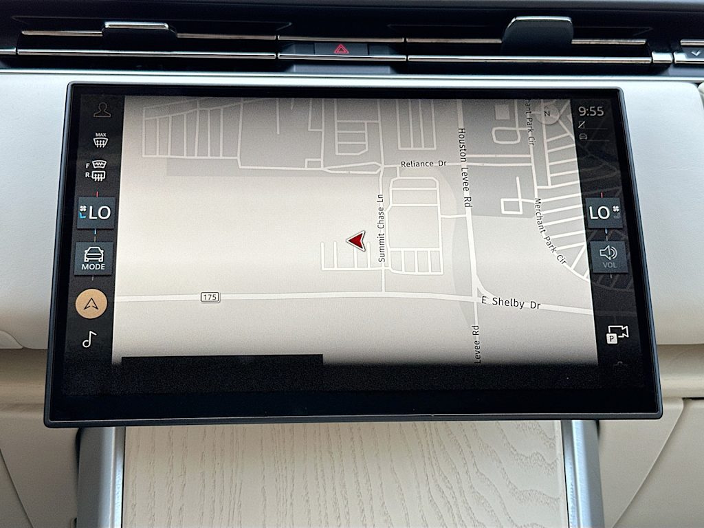 Thumbnail: 2024 Land Rover Range Rover - 23