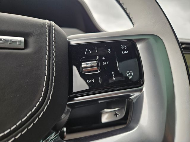 Thumbnail: 2025 Land Rover Range Rover - 33