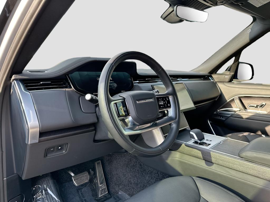Thumbnail: 2025 Land Rover Range Rover - 2