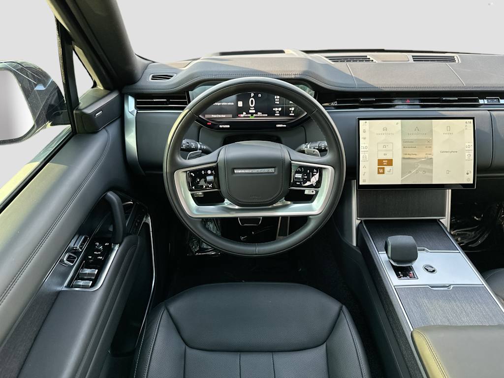 Thumbnail: 2025 Land Rover Range Rover - 9