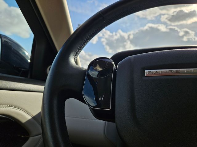 Thumbnail: 2020 Land Rover Range Rover Evoque - 32