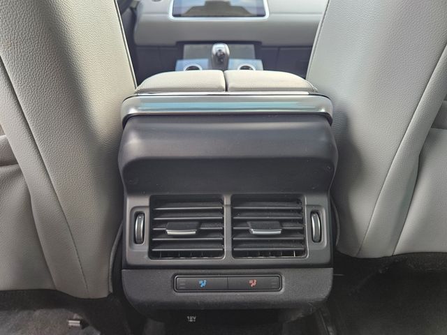 Thumbnail: 2020 Land Rover Range Rover Evoque - 28