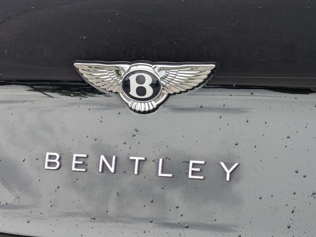 Thumbnail: 2021 Bentley Bentayga - 6