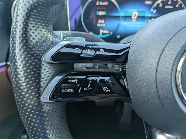 Thumbnail: 2021 Mercedes-Benz E-Class - 28