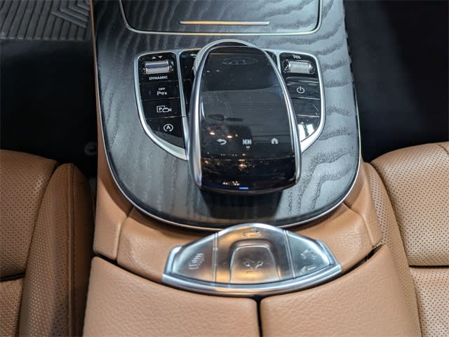 Thumbnail: 2021 Mercedes-Benz E-Class - 13