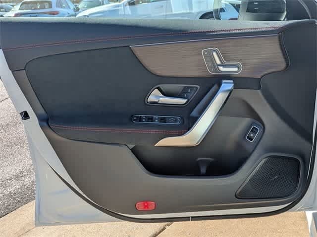 Thumbnail: 2025 Mercedes-Benz CLA - 19