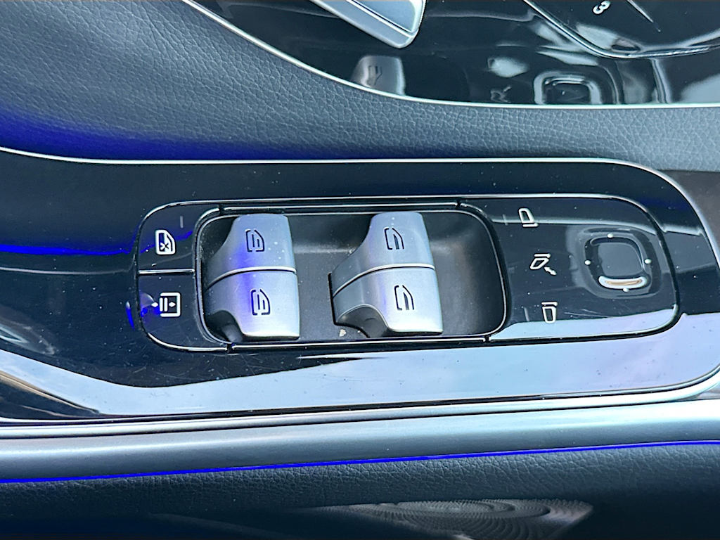Thumbnail: 2023 Mercedes-Benz S-Class - 27