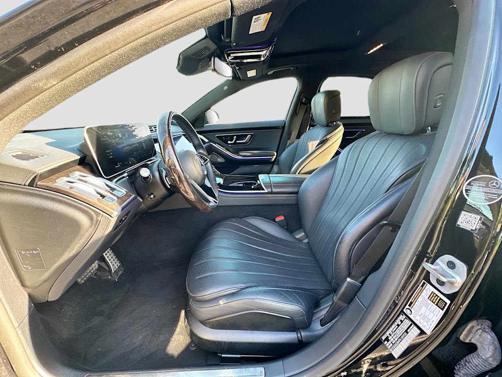 Thumbnail: 2023 Mercedes-Benz S-Class - 10