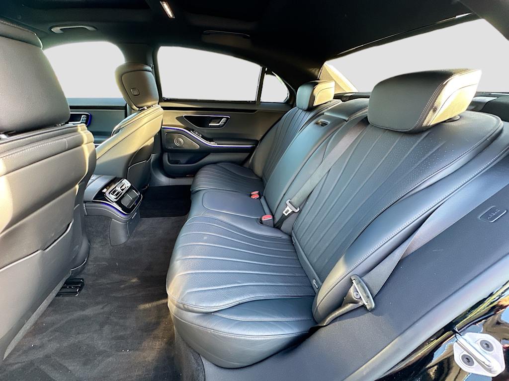 Thumbnail: 2023 Mercedes-Benz S-Class - 12