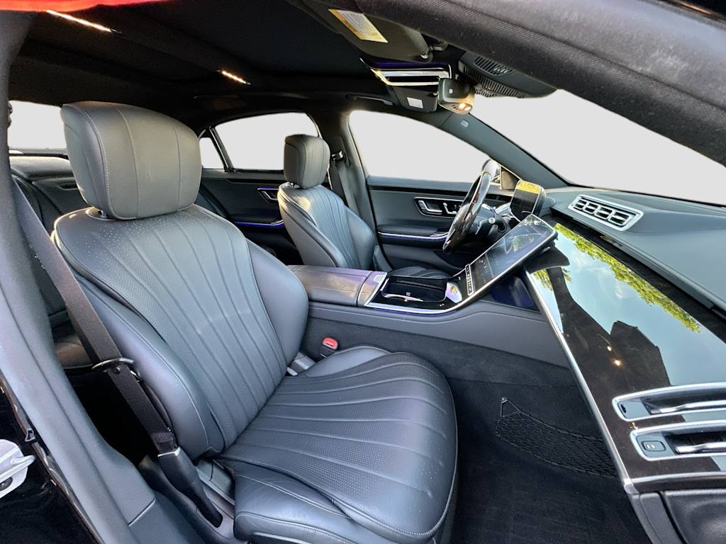 Thumbnail: 2023 Mercedes-Benz S-Class - 32