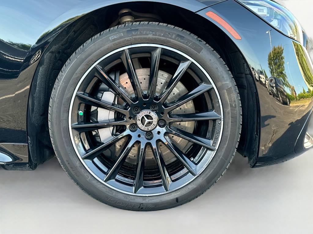 Thumbnail: 2023 Mercedes-Benz S-Class - 7