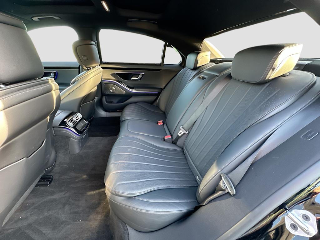 Thumbnail: 2023 Mercedes-Benz S-Class - 12