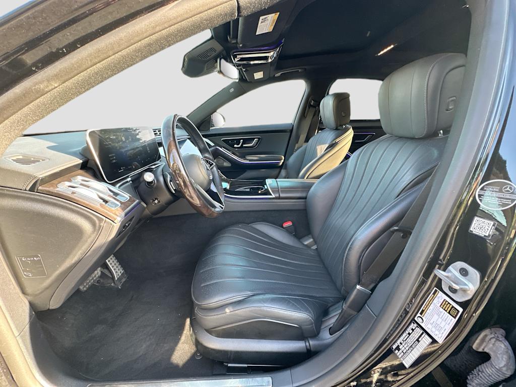 Thumbnail: 2023 Mercedes-Benz S-Class - 10