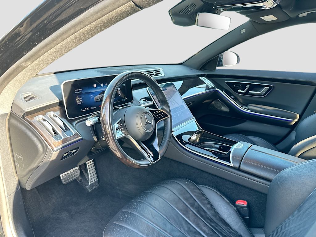 Thumbnail: 2023 Mercedes-Benz S-Class - 2
