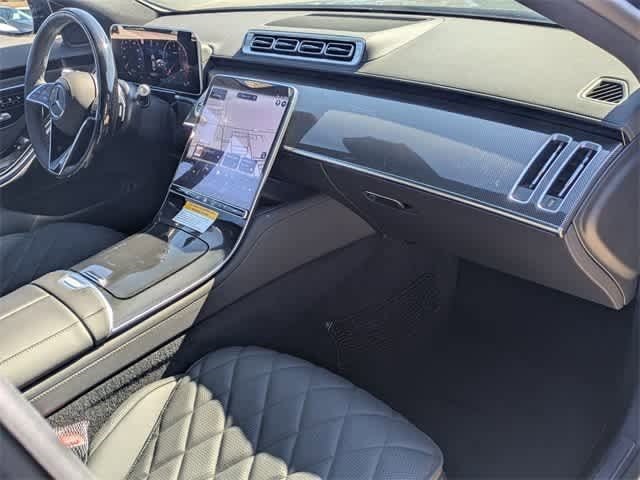 Thumbnail: 2025 Mercedes-Benz S-Class - 11