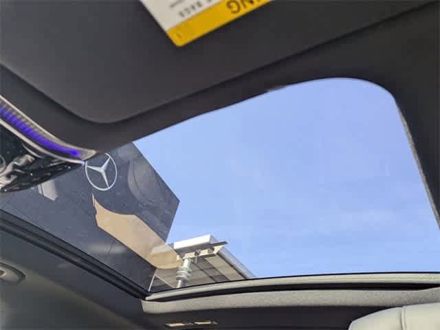 Thumbnail: 2025 Mercedes-Benz S-Class - 27