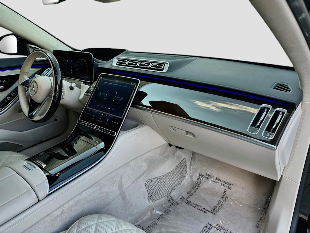 Thumbnail: 2022 Mercedes-Benz S-Class - 34