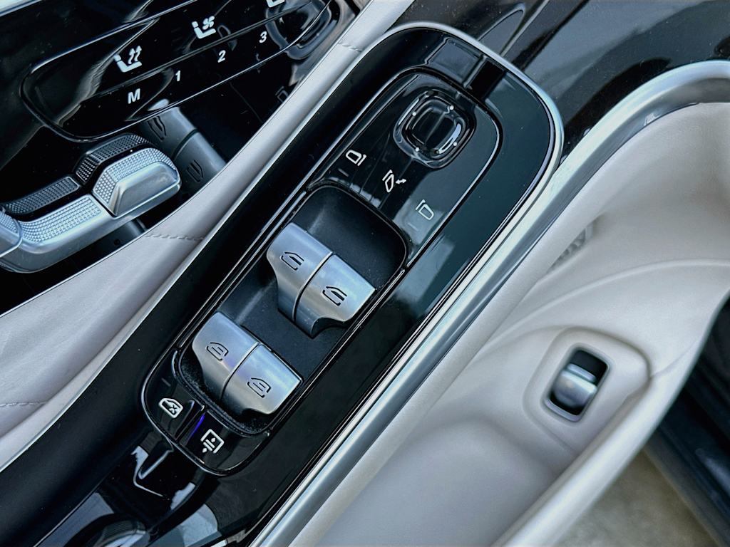 Thumbnail: 2022 Mercedes-Benz S-Class - 27