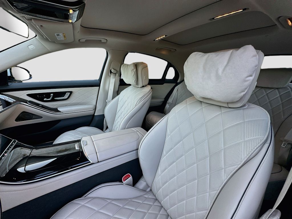 Thumbnail: 2026 Mercedes-Benz S-Class - 10