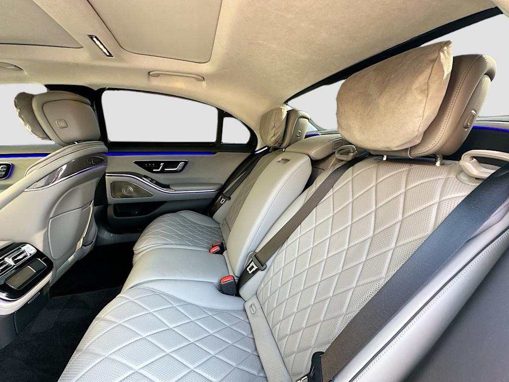 Thumbnail: 2021 Mercedes-Benz S-Class - 13