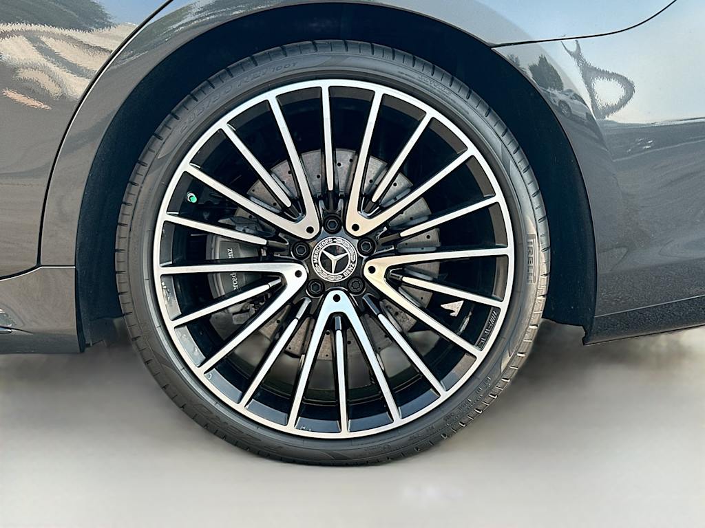 Thumbnail: 2021 Mercedes-Benz S-Class - 8
