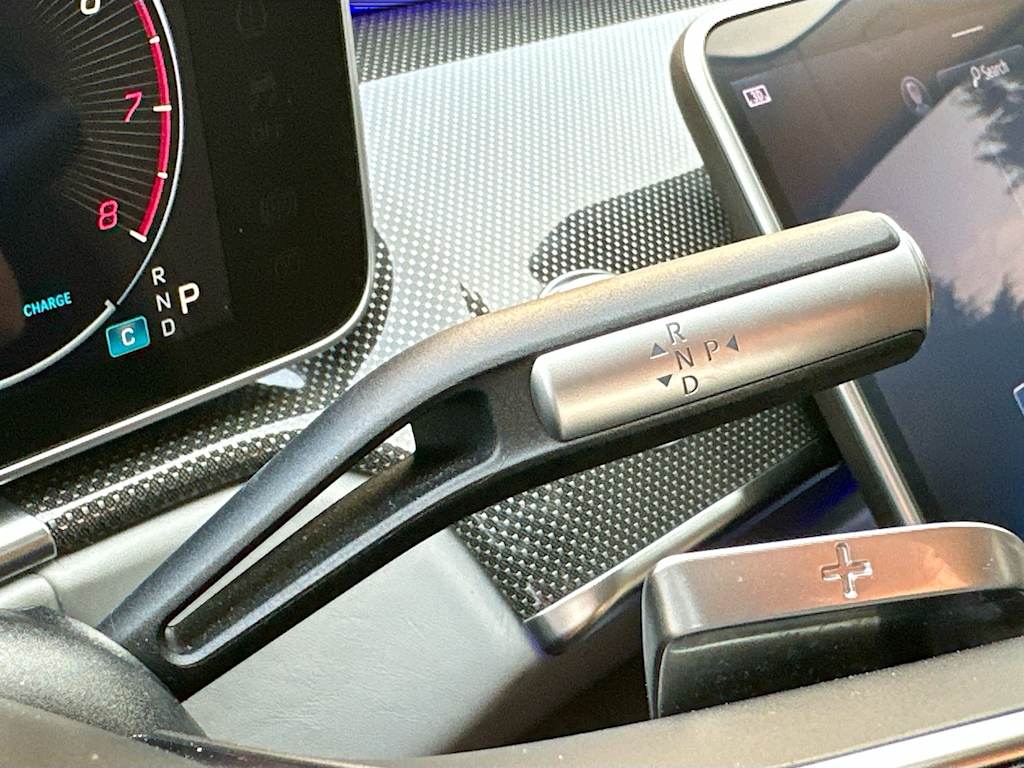 Thumbnail: 2021 Mercedes-Benz S-Class - 26