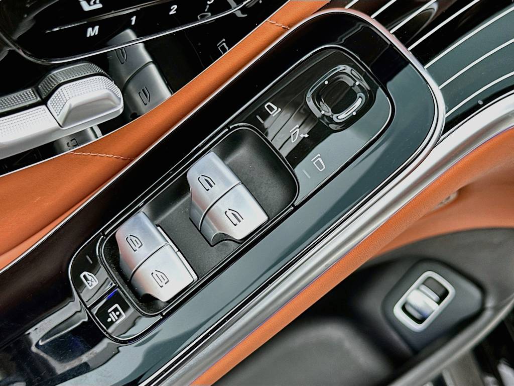 Thumbnail: 2022 Mercedes-Benz S-Class - 27