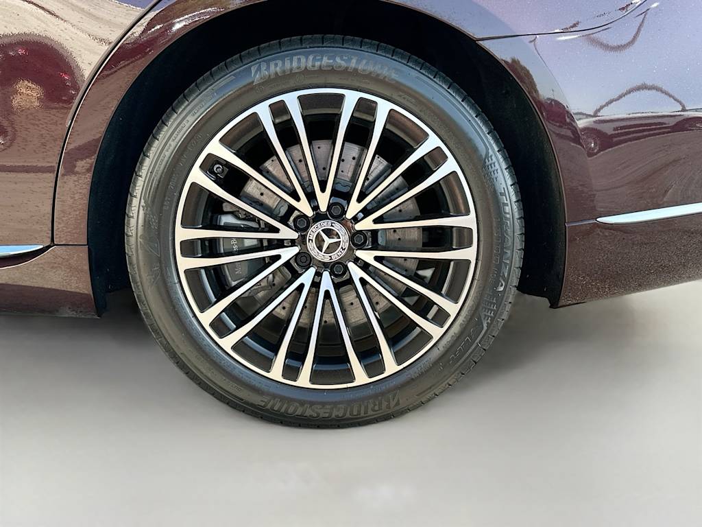 Thumbnail: 2022 Mercedes-Benz S-Class - 8