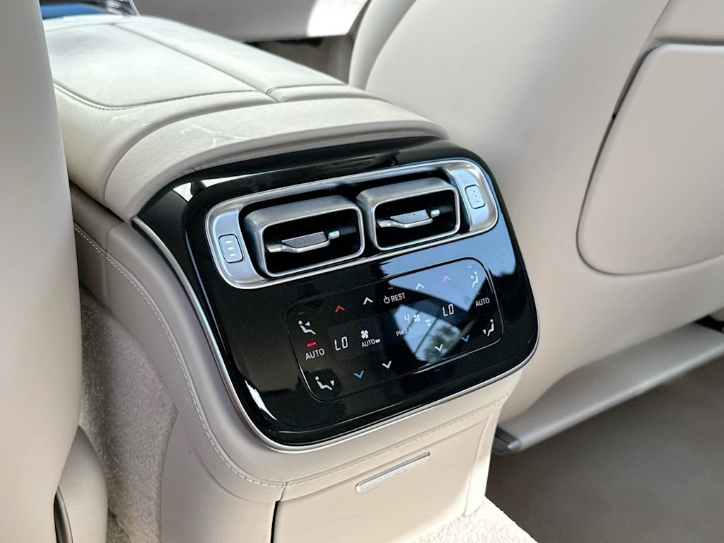 Thumbnail: 2022 Mercedes-Benz S-Class - 31