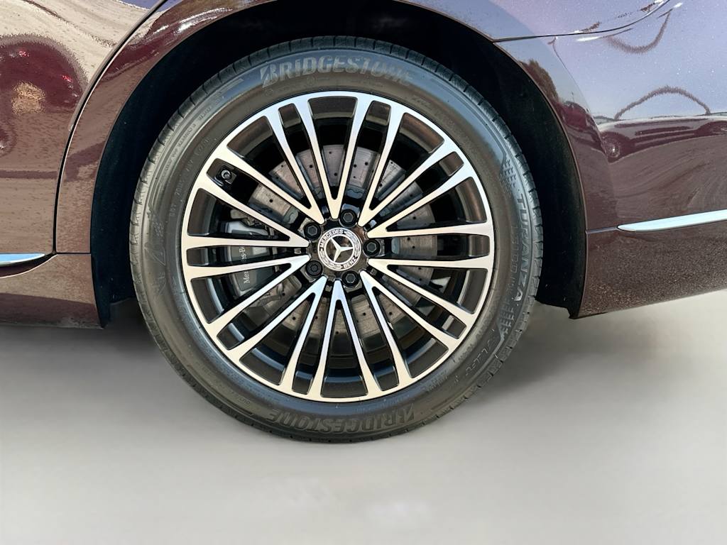 Thumbnail: 2022 Mercedes-Benz S-Class - 8