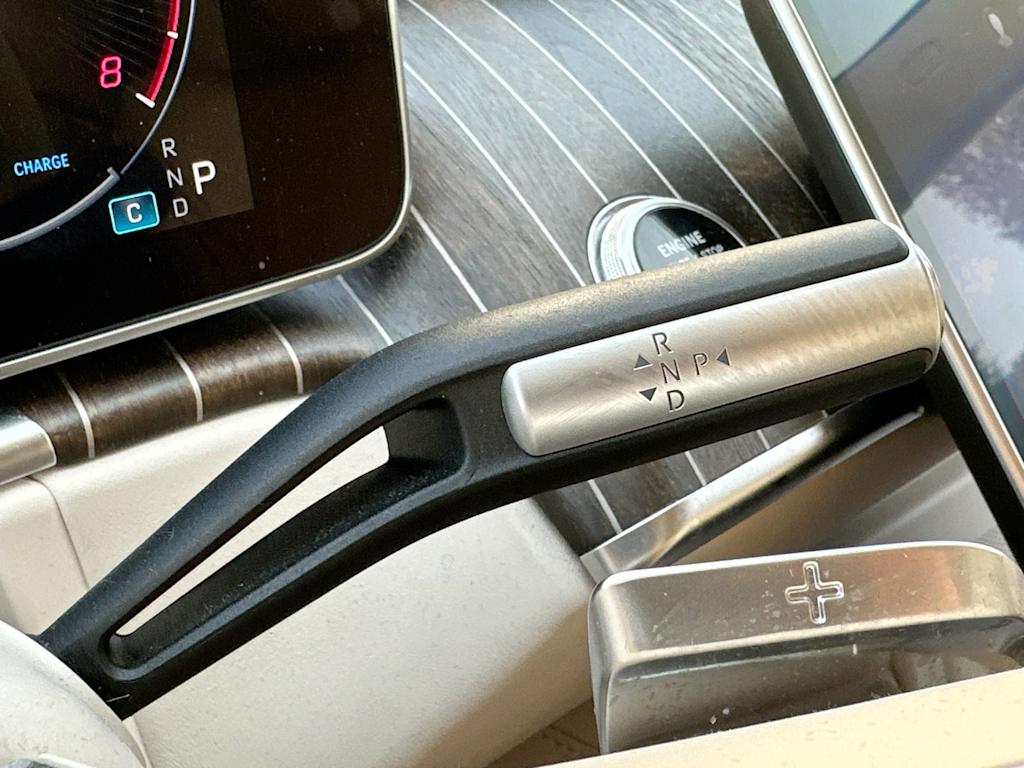 Thumbnail: 2022 Mercedes-Benz S-Class - 17
