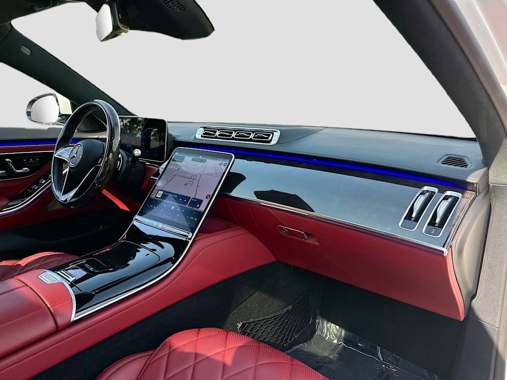 Thumbnail: 2023 Mercedes-Benz S-Class - 32