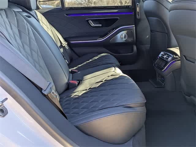 Thumbnail: 2025 Mercedes-Benz S-Class - 11