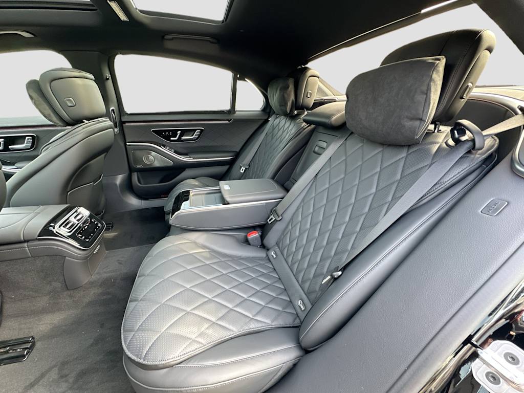 Thumbnail: 2026 Mercedes-Benz S-Class - 12