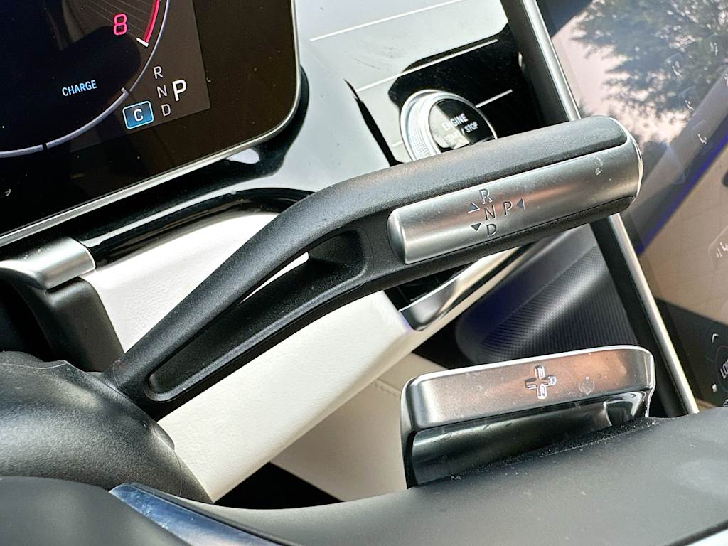 Thumbnail: 2022 Mercedes-Benz S-Class - 17
