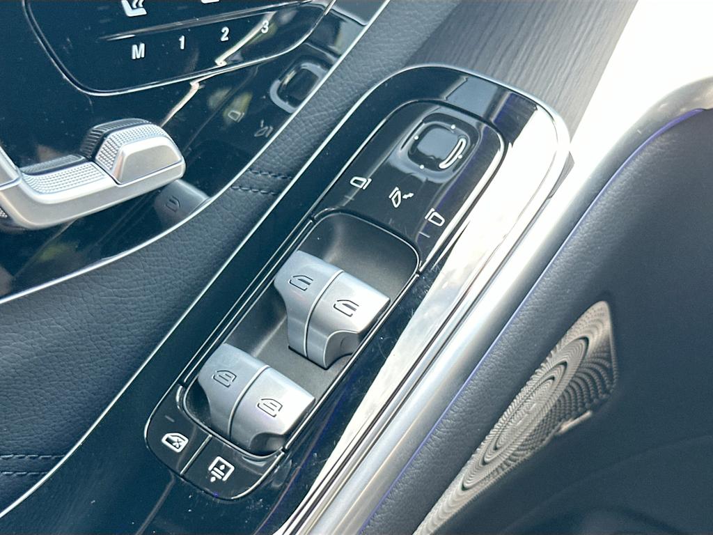 Thumbnail: 2025 Mercedes-Benz S-Class - 26