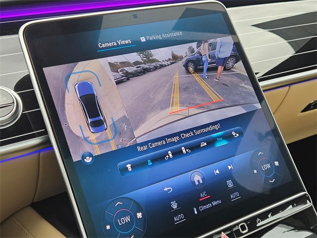 Thumbnail: 2024 Mercedes-Benz S-Class - 37