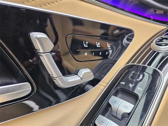 Thumbnail: 2024 Mercedes-Benz S-Class - 27