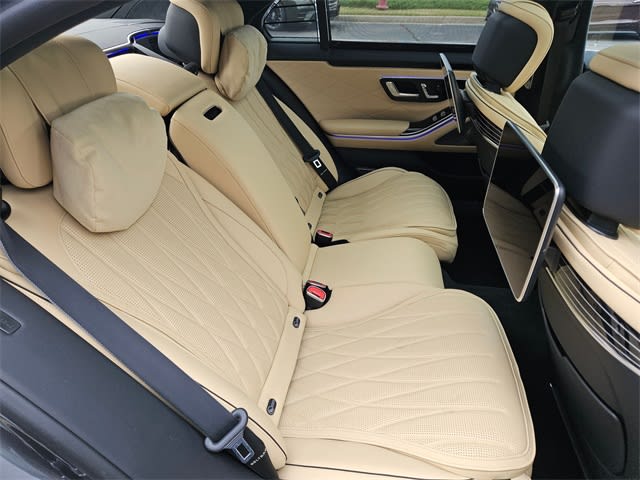 Thumbnail: 2024 Mercedes-Benz S-Class - 31