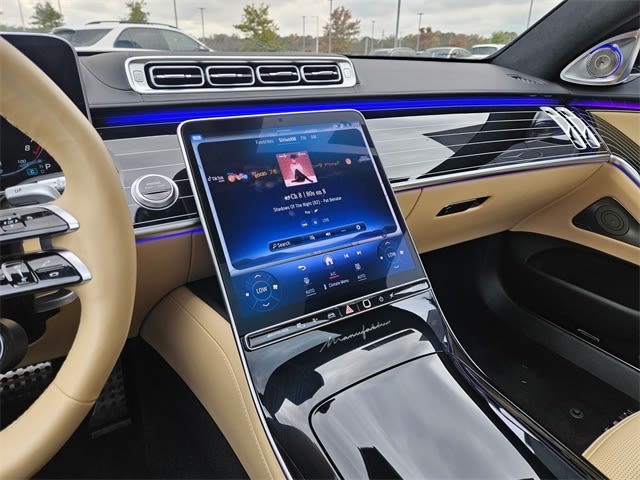 Thumbnail: 2024 Mercedes-Benz S-Class - 15